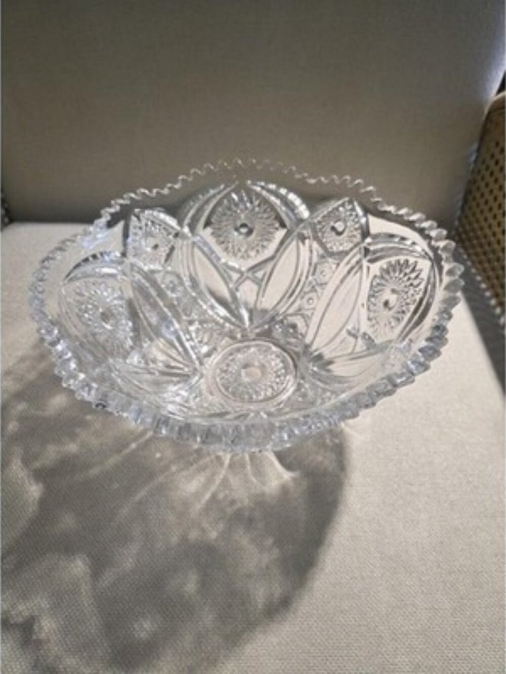 VTG Manganese Clear Glass Bowl Starburst UV Glow 365nm AS-IS Chipped/Read - Picture 3 of 8